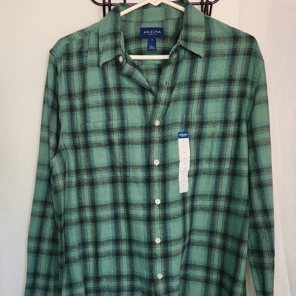 Arizona Jean Company Women's Green Plaid Shirt